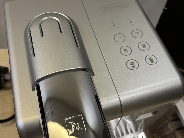 Nespresso Lattissima Touch Silver Coffee Machine
