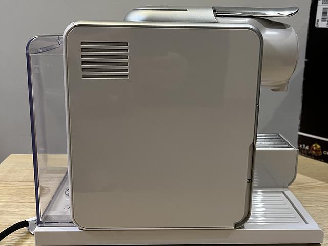 Nespresso Lattissima Touch Silver Coffee Machine