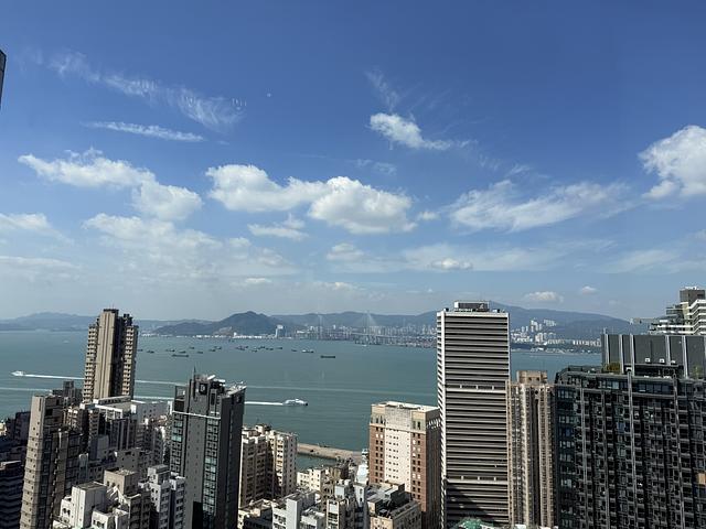 Price reduce. New Reno Harbourview. 5 min ifc 