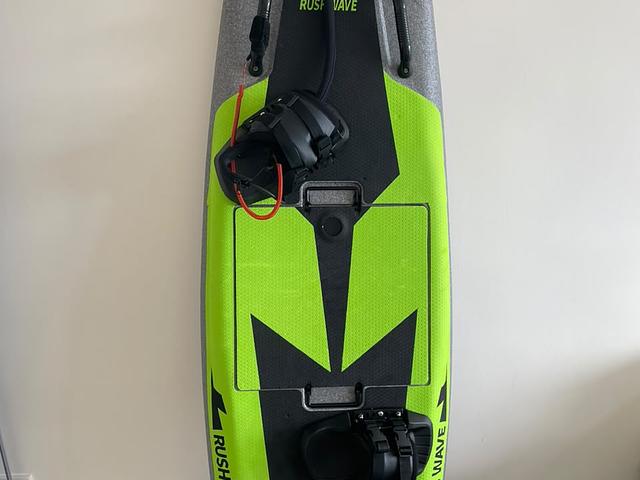 RUSH WAVE Electric Surfboard / Jetboard – HK$5,000