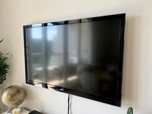 FREE 55" LG LED TV
