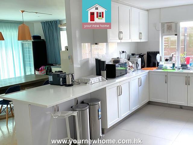 Family House for Sale in Clearwater Bay