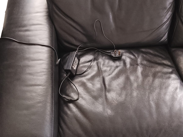 $20K Italian Blk Genuine Leather Electric Footrest