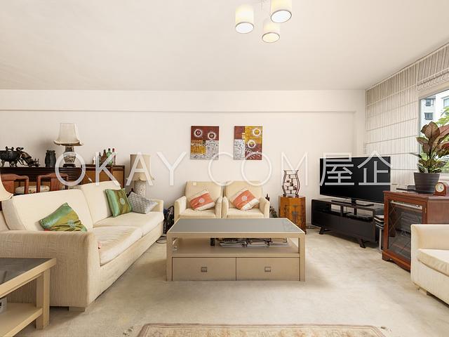 Parisian | Parisian, Stanley - 3 Bed, 2 Bath,