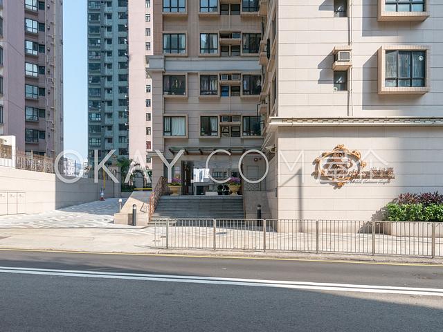 Robinson Heights | Robinson Heights, Mid-levels