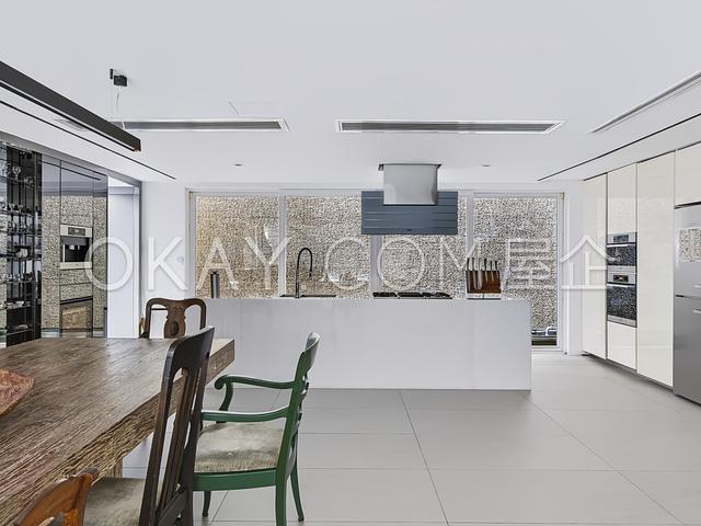 Dragon Lake Villa | Dragon Lake Villa, Clearwater