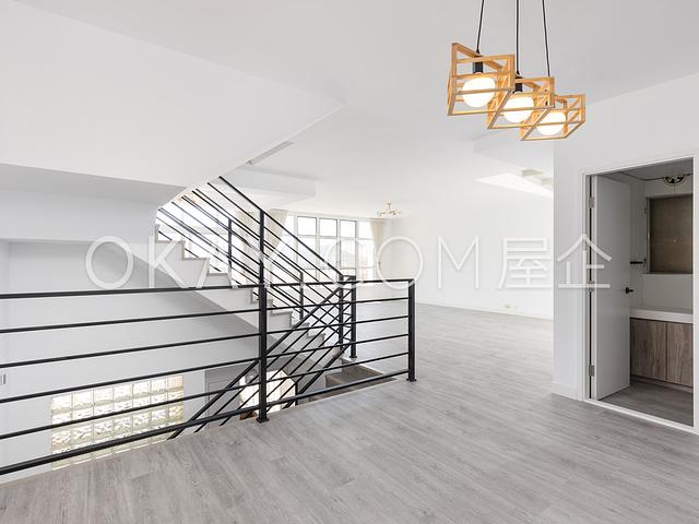 Redhill Peninsula - Cedar Drive | Redhill