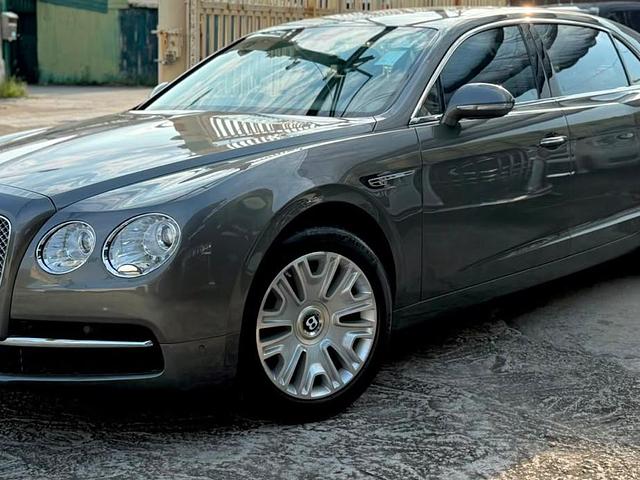 2014 BENTLEY FLYING SPUR W12 