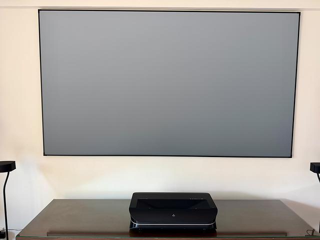 AWOL LTV-3000 series projector + 100" ALR Screen