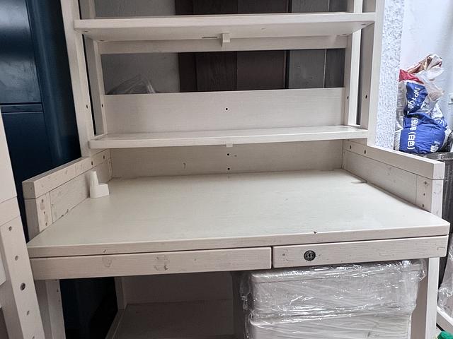 兒童書枱連儲物櫃