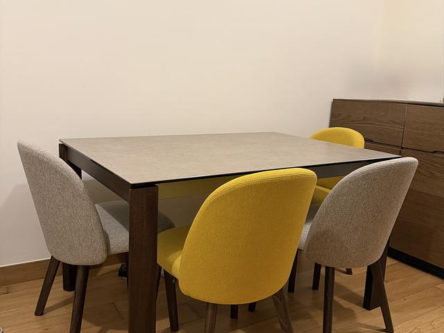 Connubia extendable ceramic top dining table
