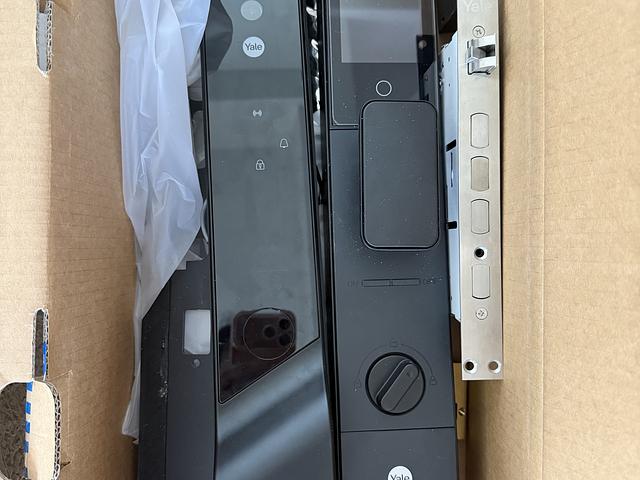 Yale YF1153 Smart Digital Door Lock