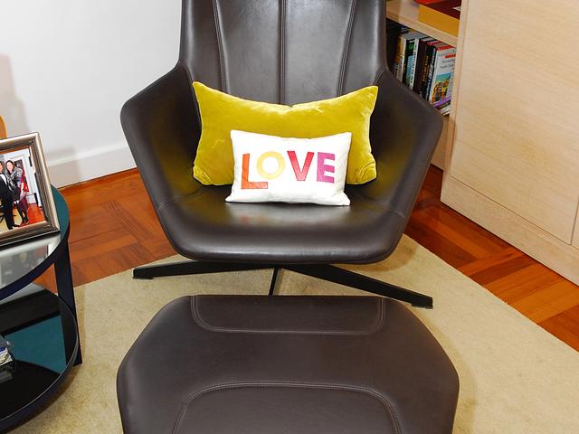 Vintage Moroso Chair with ottoman