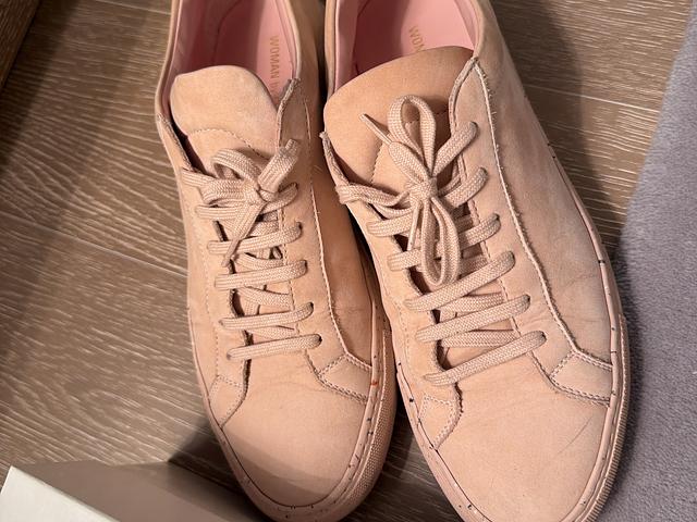Common Projects Leather Sneakers Size 40