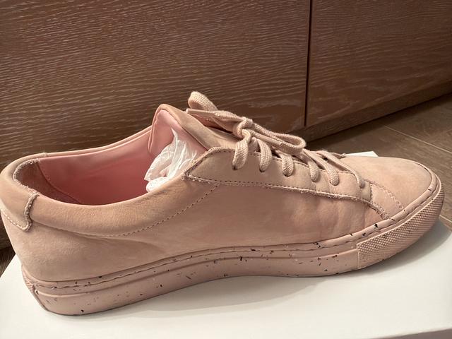 Common Projects Leather Sneakers Size 40
