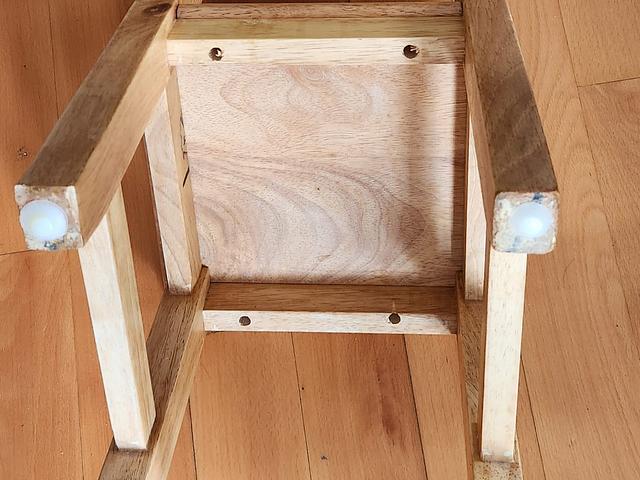 Wooden chair 