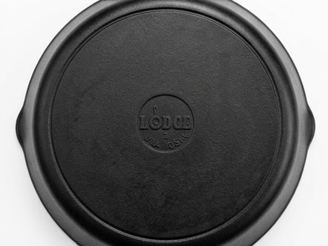 12 inches Lodge Cast Iron Skillet 1896 Dual Handle