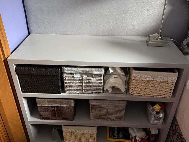 Grey 3-tier open storage shelf