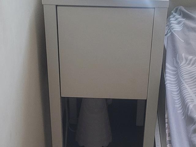 bed side table with drawer