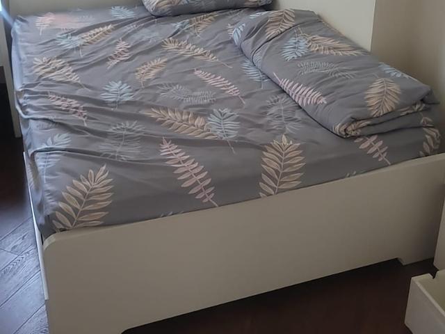 Bed frame