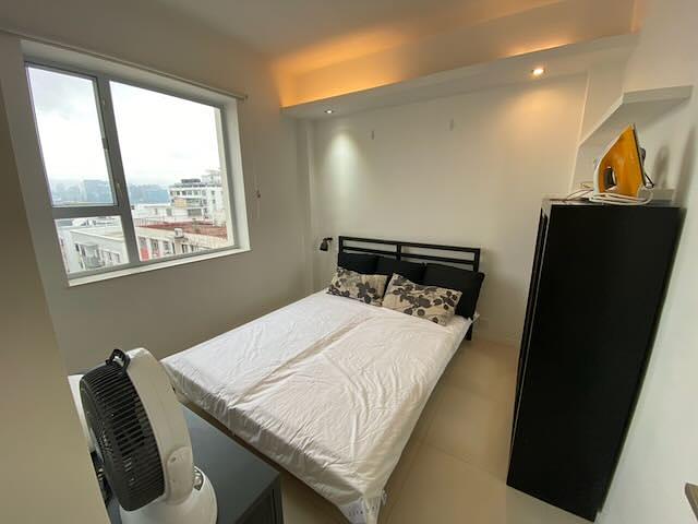 Causeway Bay, Direct Owner, 2 bedroom apartment