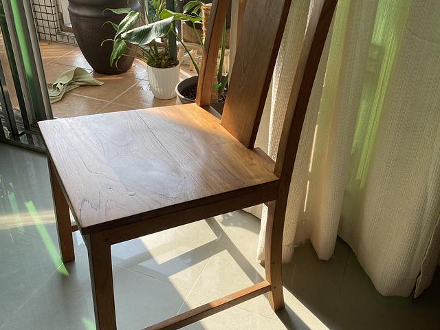 Teak solid wood chair