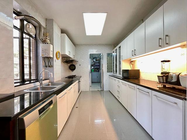 1 bedroom furnished 