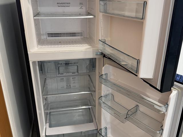 Hitachi Fridge