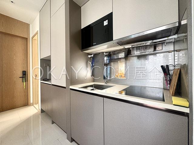 Upper Manor | Upper Manor, Sai Ying Pun - 2 Bed, 1