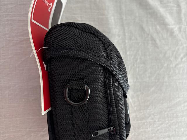 Brand New TAMRAC Pro Compact 2 Camera Bag