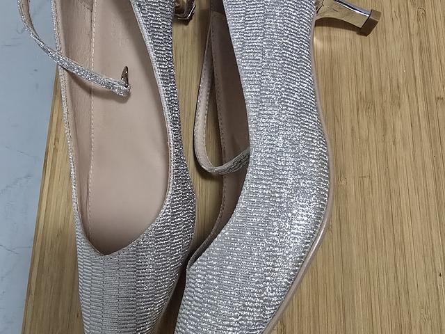  Silver Glitter Heels Shoe Size 10