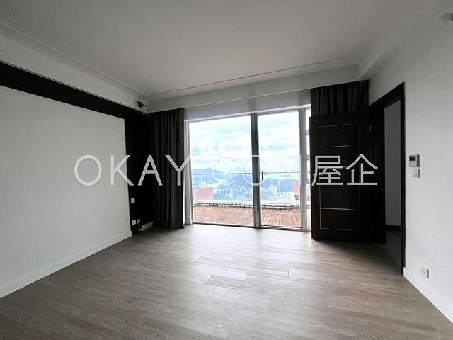 Sunshine Villa | Sunshine Villa, The Peak - 3 Bed,