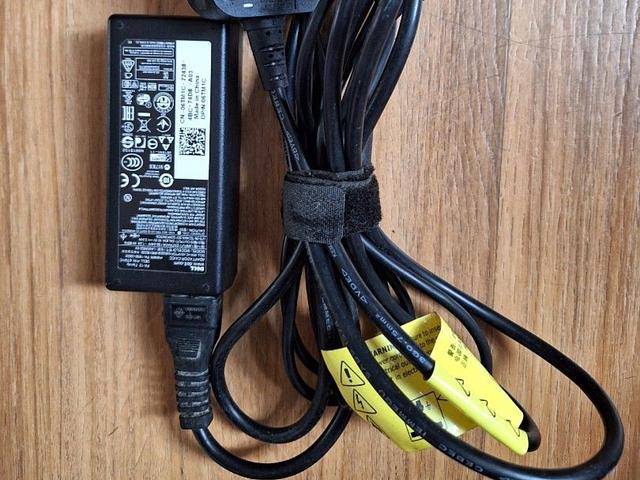 Dell adaptor