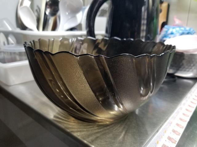 Glass lock storage bottle and Salad bowl set