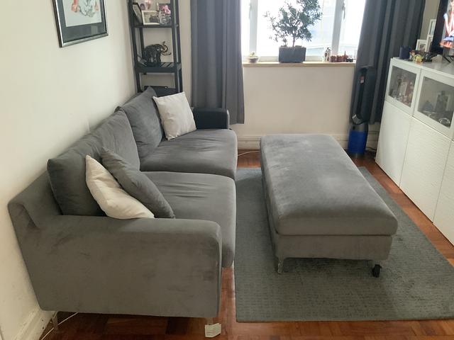 Free Fruniture: Sofa and Futon Free of Charge