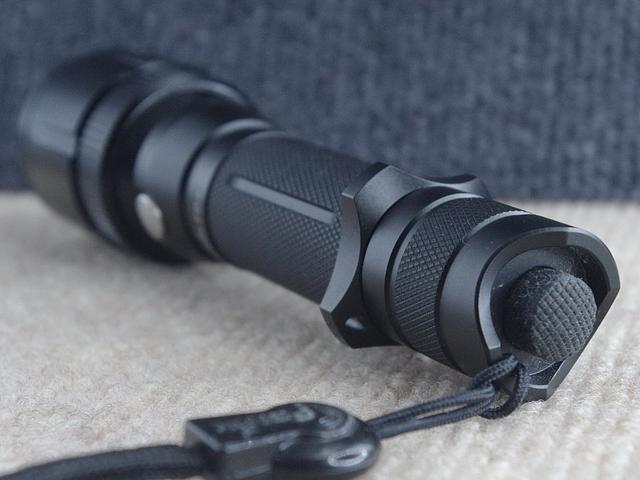 LED flashlight (Brand and model: Fenix FD41)