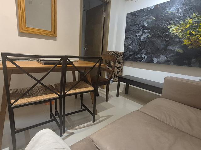 Flat with 3bedrooms and 3 bathrooms 