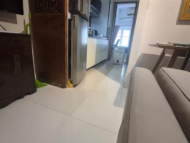 Flat with 3bedrooms and 3 bathrooms 