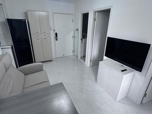 🏠 2BR/1BA Flat for Rent: Caine Road, Central 