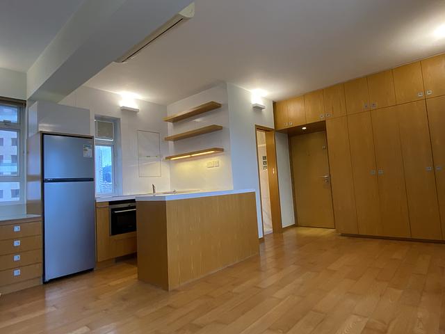 Top Floor Flat with Private Roof and Car Park