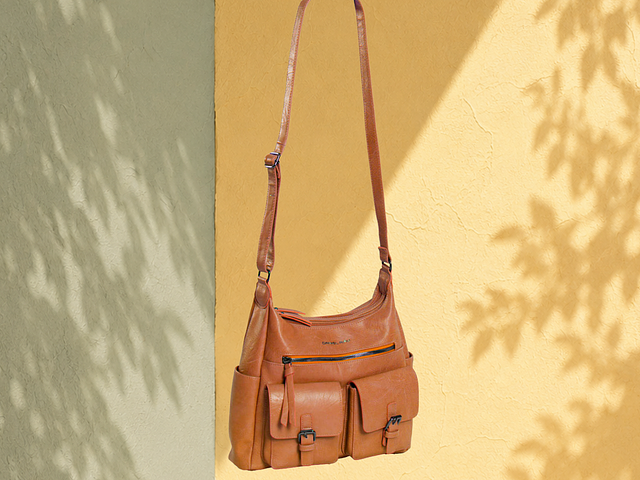 Shoulder Bag (Cognac)