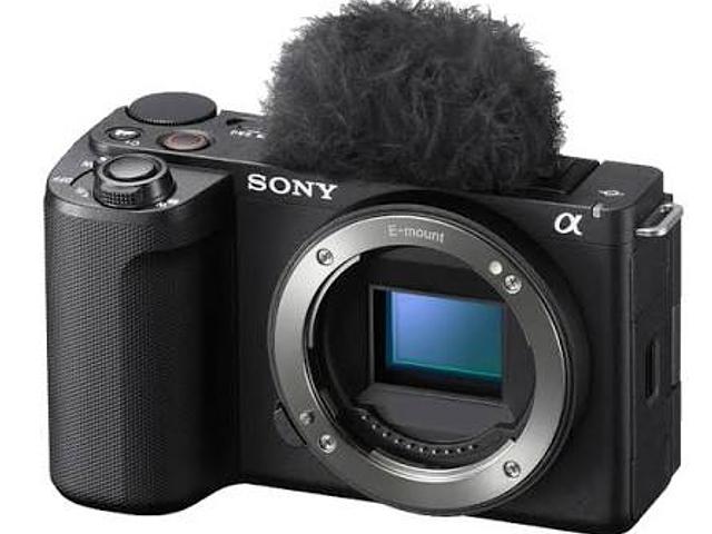 Sony ZV-E10 Mirrorless Vlog Camera 