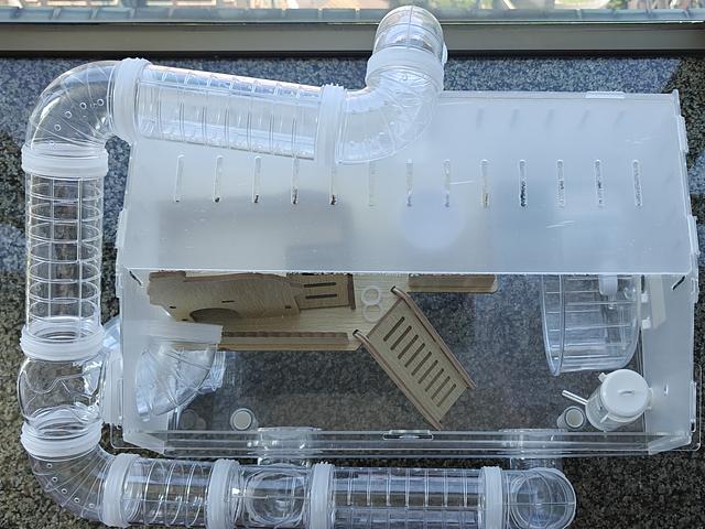 Small animal cage -NEW