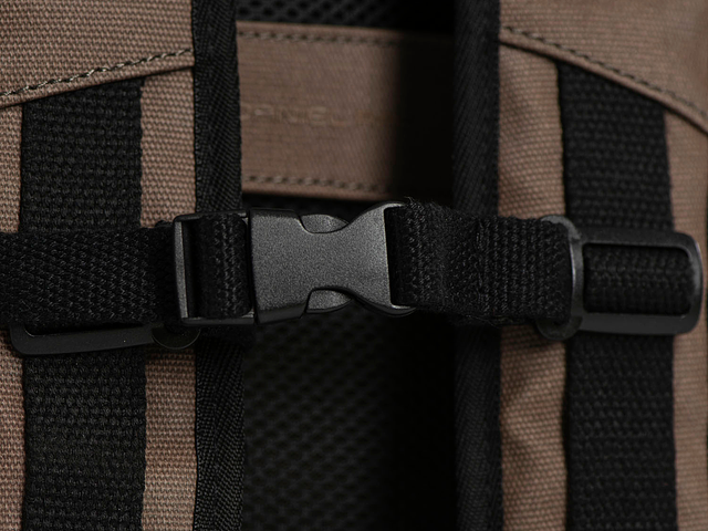 Rolltop backpack (Taupe)
