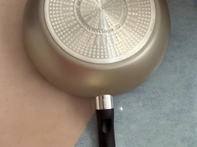 Tefal 28cm nonstick pan