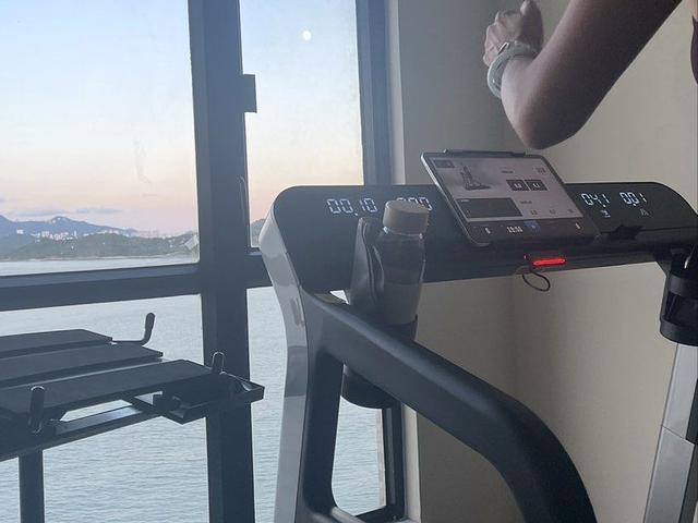 Technogym Myrun Compact Treadmill
