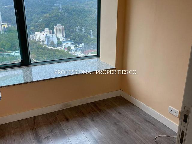 Private Roof | Mountain View | 12-year-old Blg