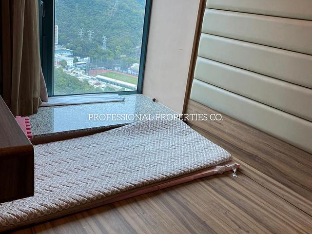 Private Roof | Mountain View | 12-year-old Blg