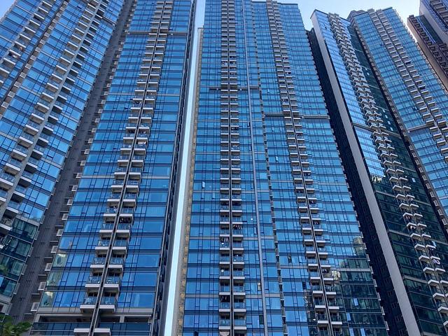 High-Floor 2BR Rooftop Sky-Home @ LOHAS Park