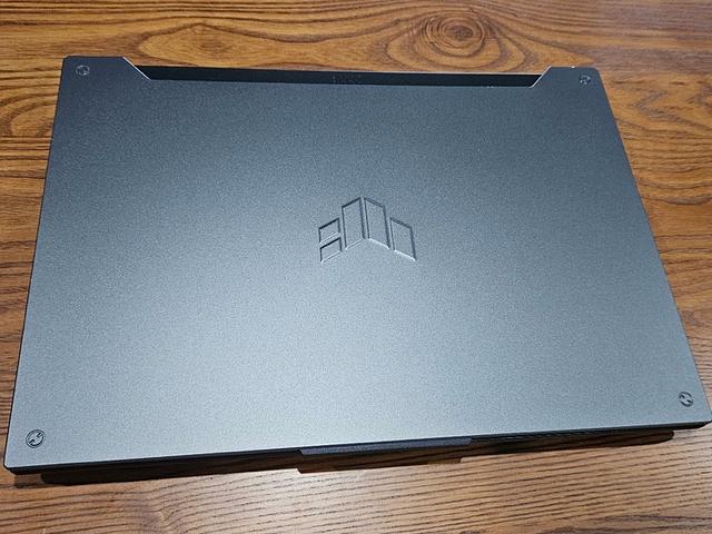 ASUS ROG Strix G17 17in Ryzen 7 6800HS 16GB